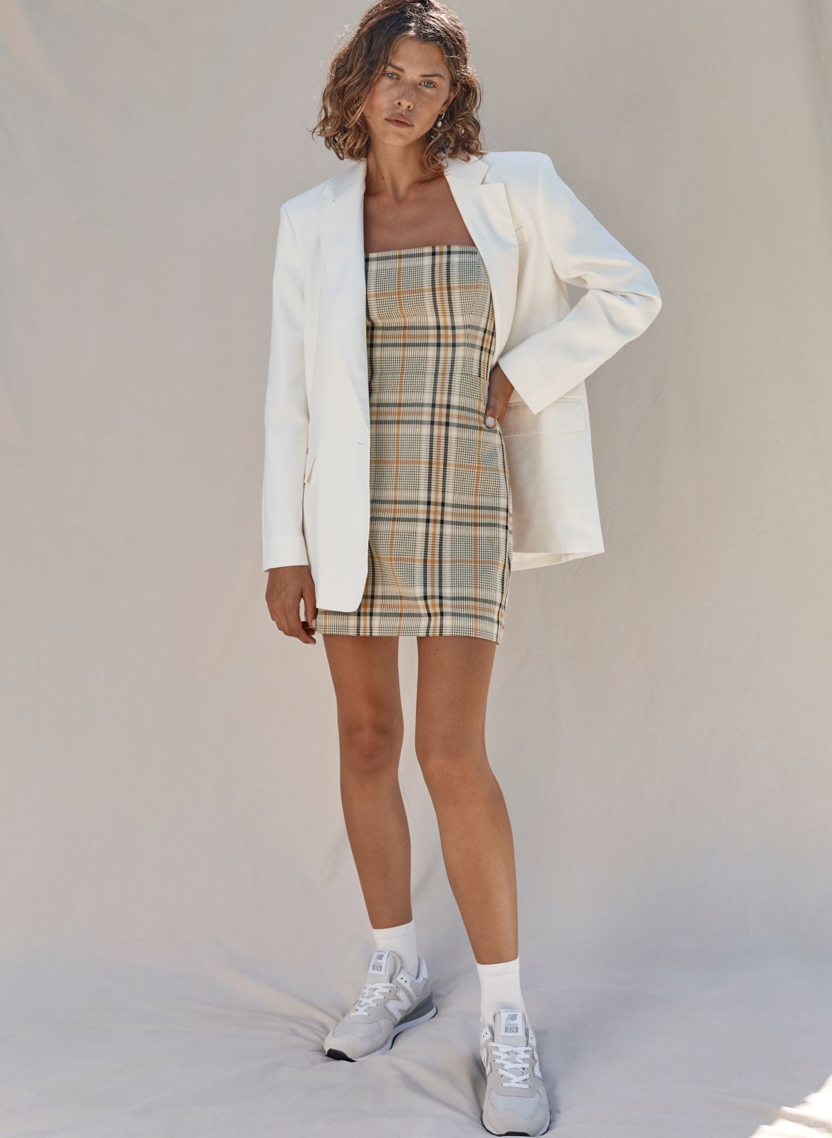 Aritzia plaid outlet dress