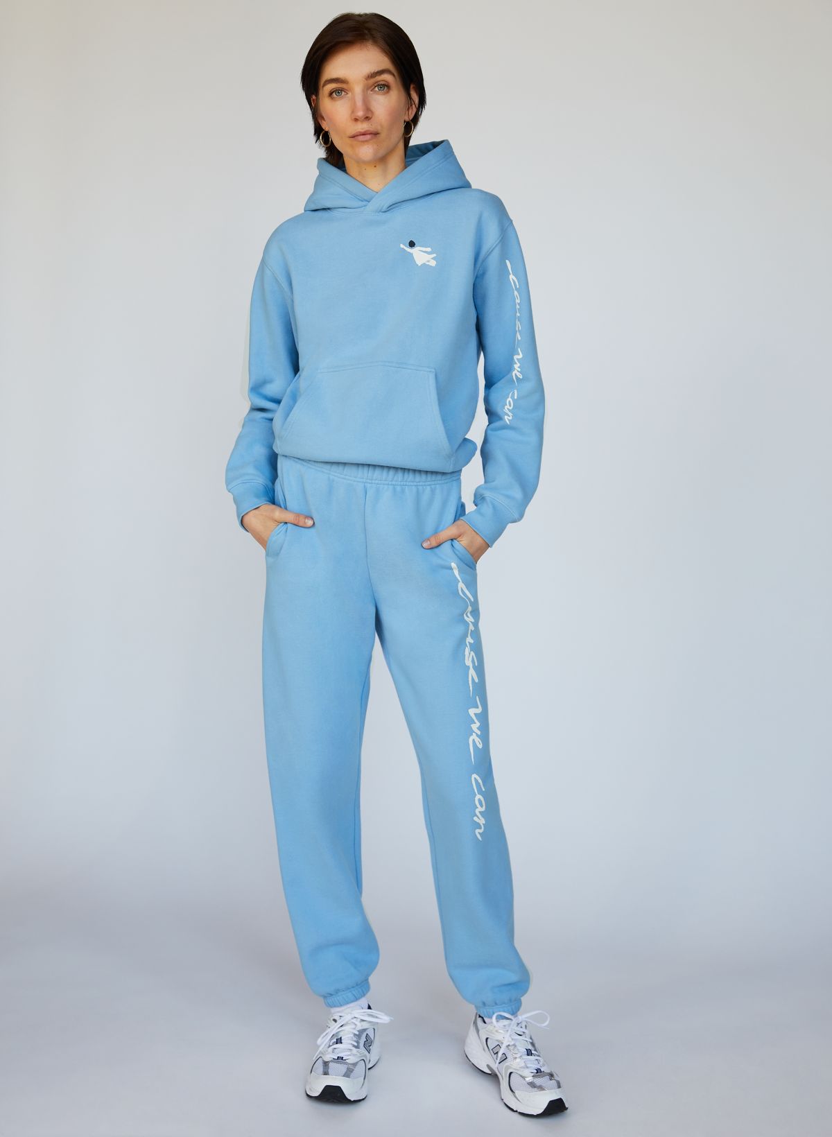 Aritzia TNA Super Fleece Sweatsuit  Sweatsuit, Clothes design, Aritzia