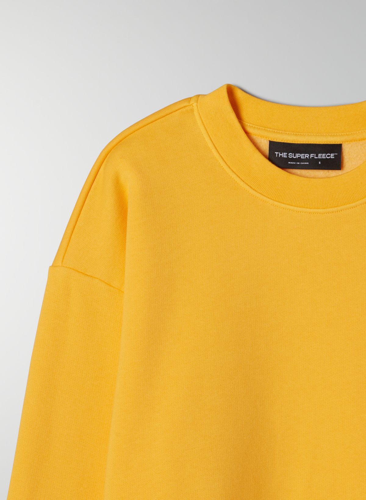 The Super Puff™ THE SUPER FLEECE™ CREW SWEATSHIRT | Aritzia CA