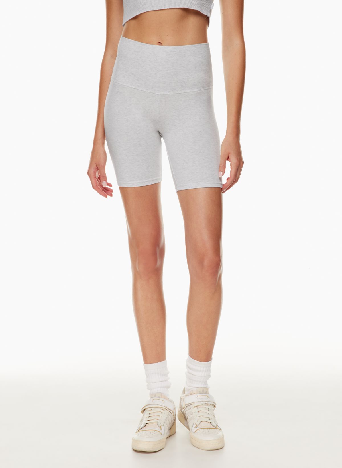 Aritzia, Shorts, Aritzia Tna Chill Atmosphere Hirise 7 Short