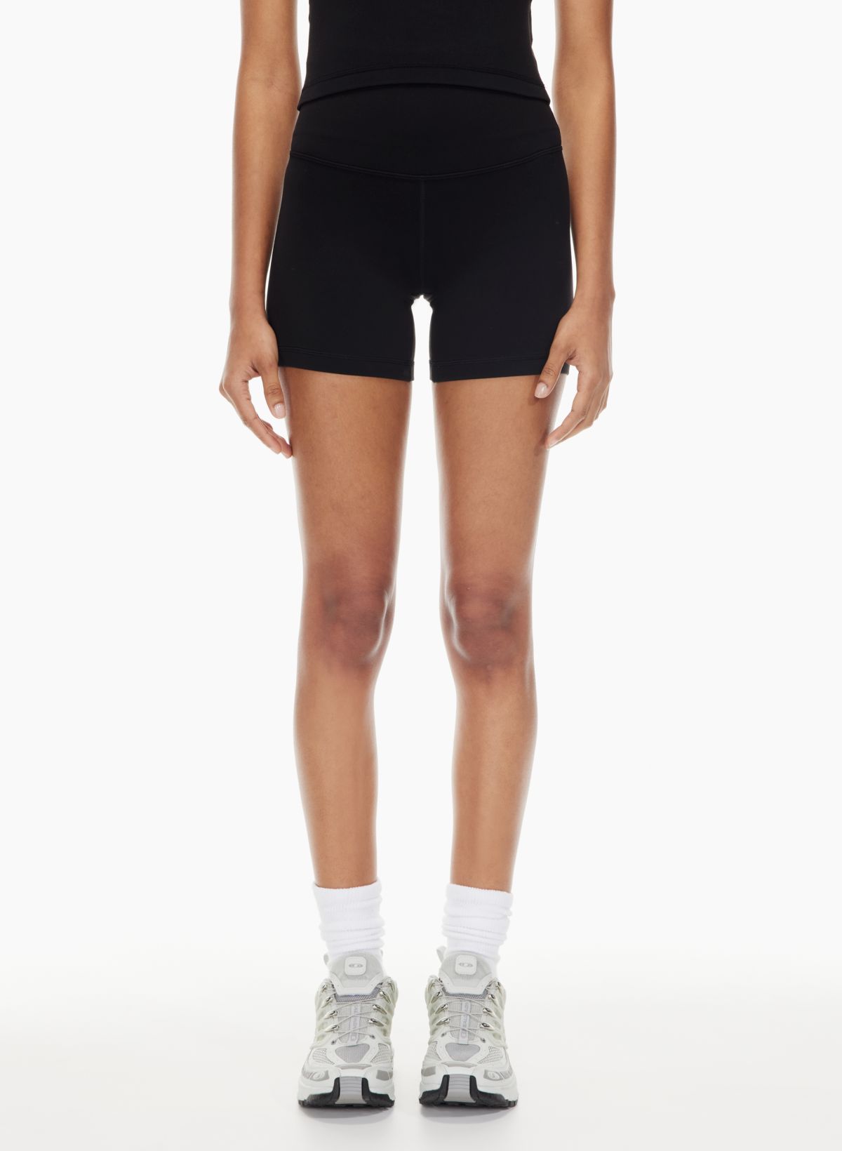 Fit Review! Aritzia TNAButter Atmosphere Hi-Rise 5 Short