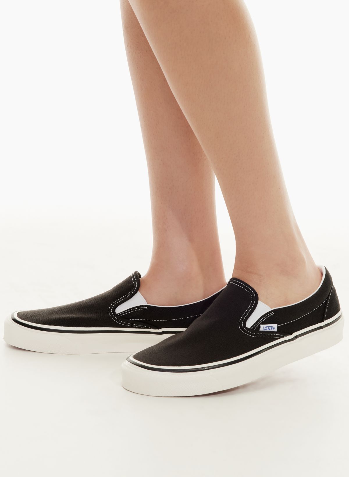 encima trono en cualquier momento Vans CLASSIC SLIP-ON 98 DX | Aritzia US