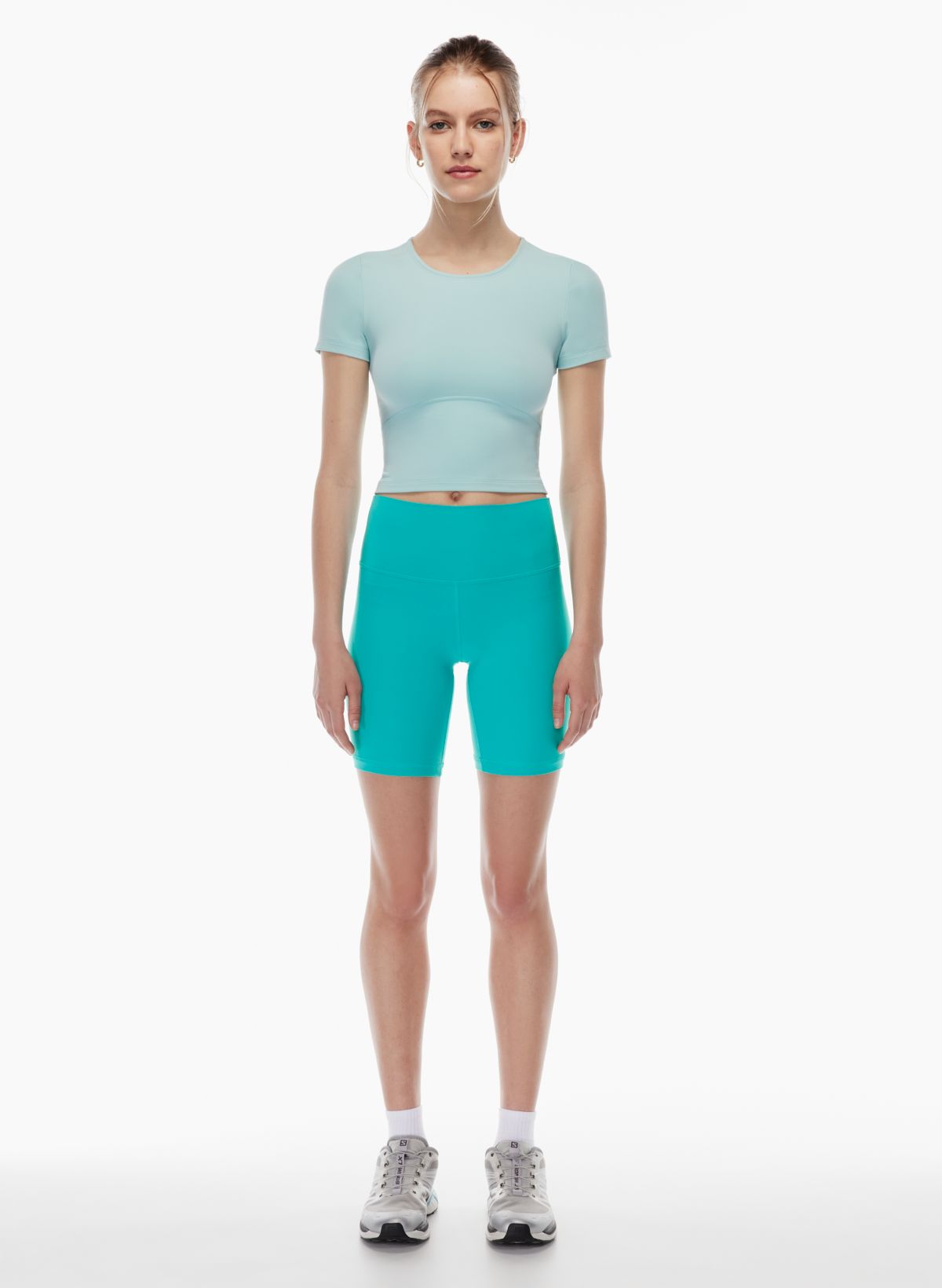 Aritzia atmosphere online short