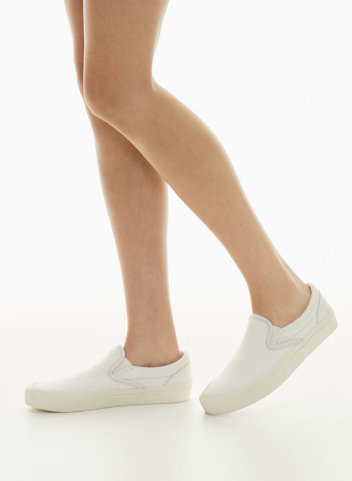 White vans clearance womens slip ons