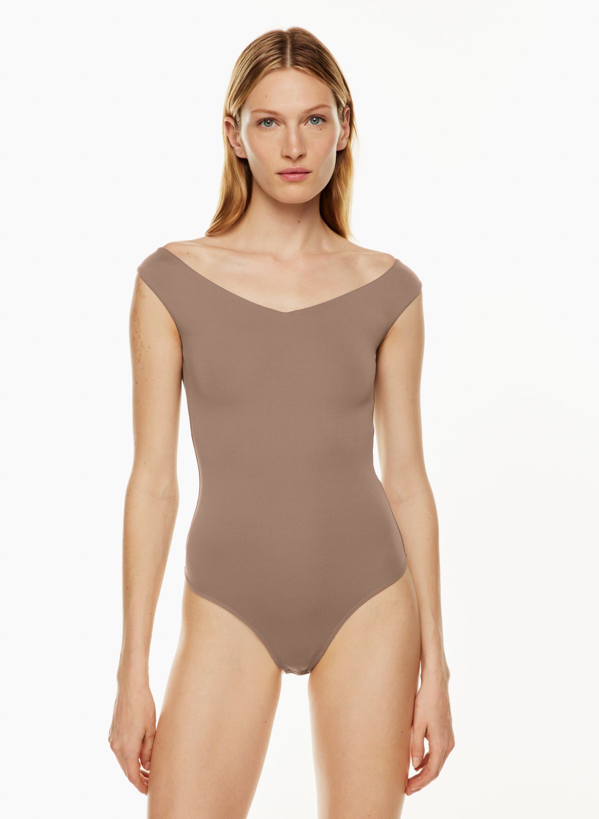 Oblique Off The Shoulder Ruffle Trim Bodysuit – CleverKittens