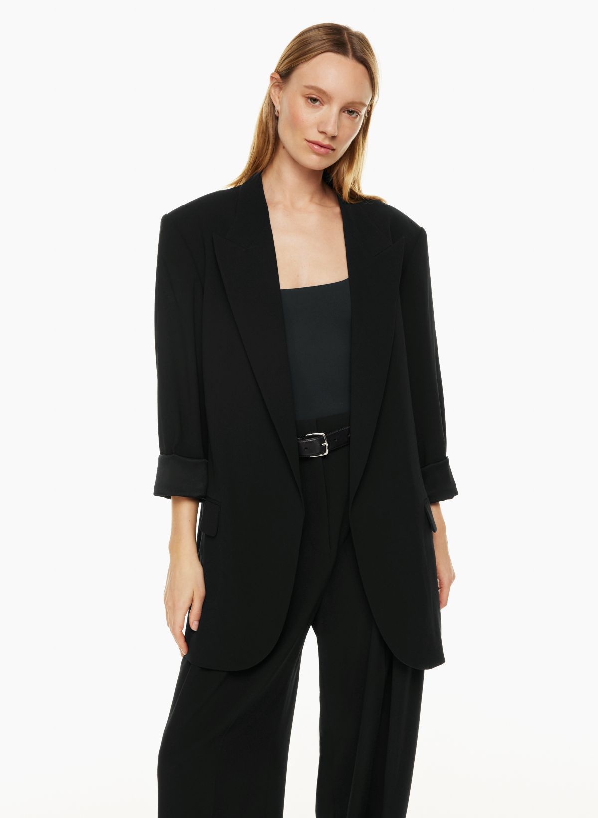 Aritzia hotsell black blazer