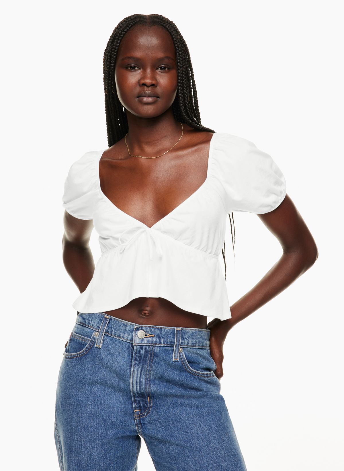 Aritzia, Tops