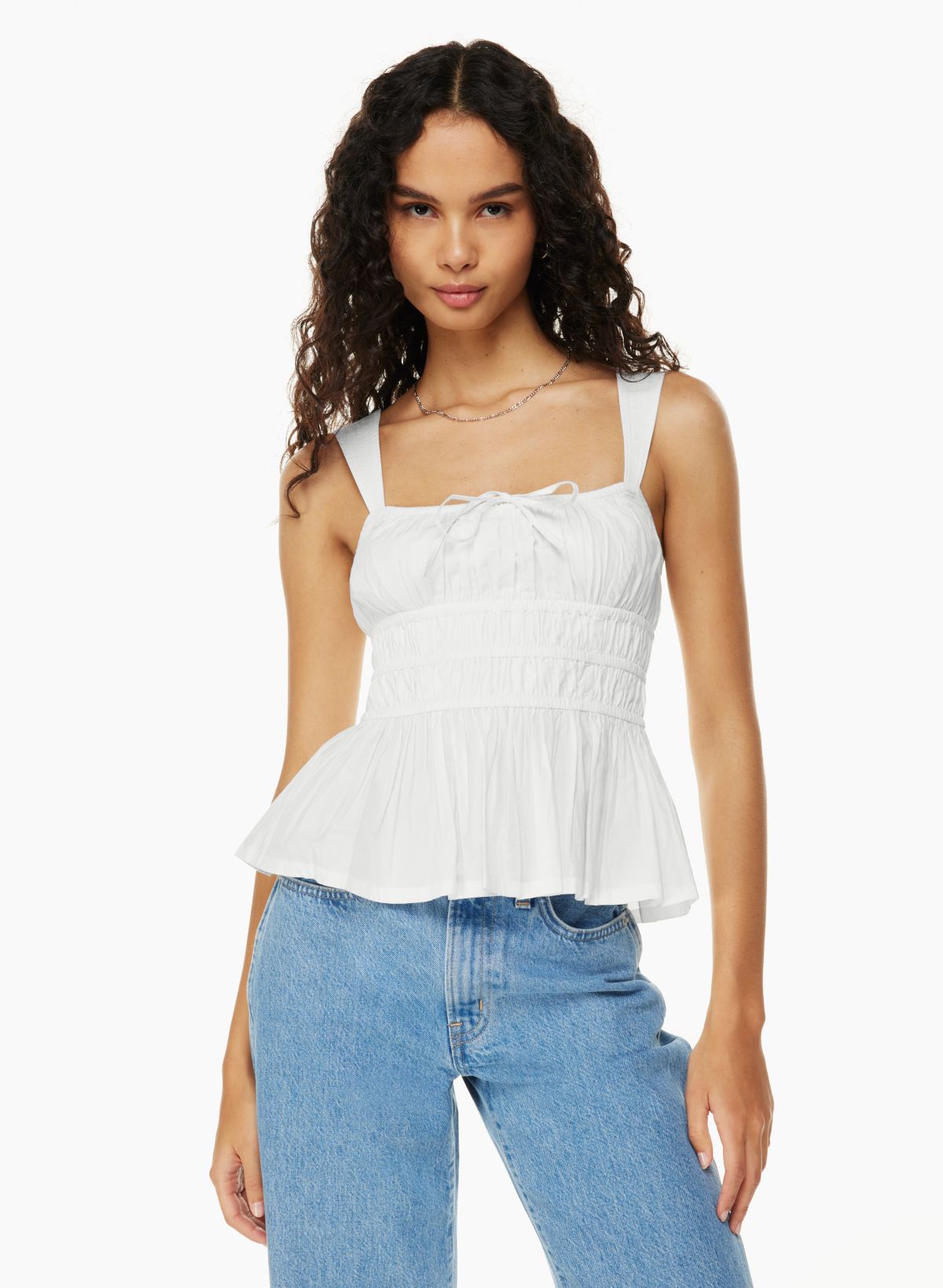 Aritzia, Tops