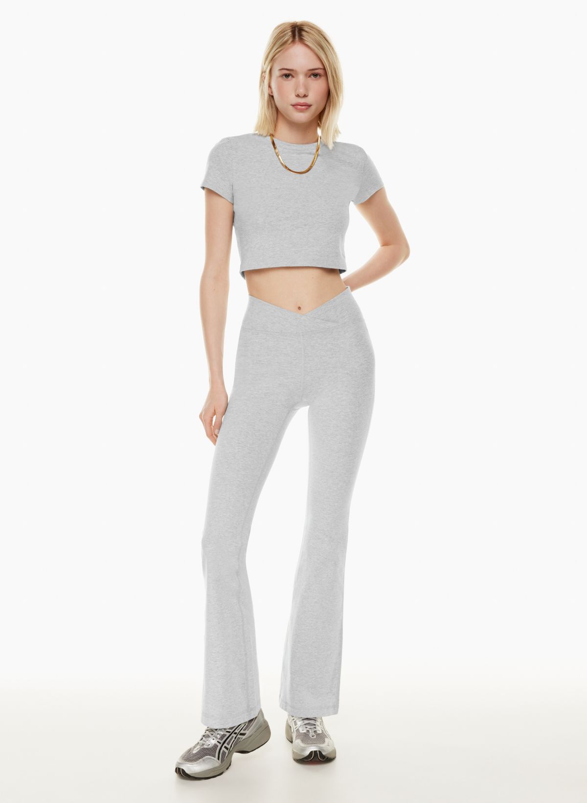 Aesthetic Flare Capris For Women V Cut Crissscross Low Waist Crossover Flare  Leggings For Casual Streetwear Outfits T230503 From Bailixi04, $9.27