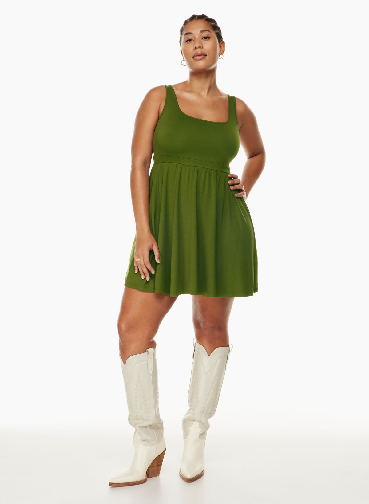 Satina Plus-Sized Clothing On Sale Up To 90% Off Retail