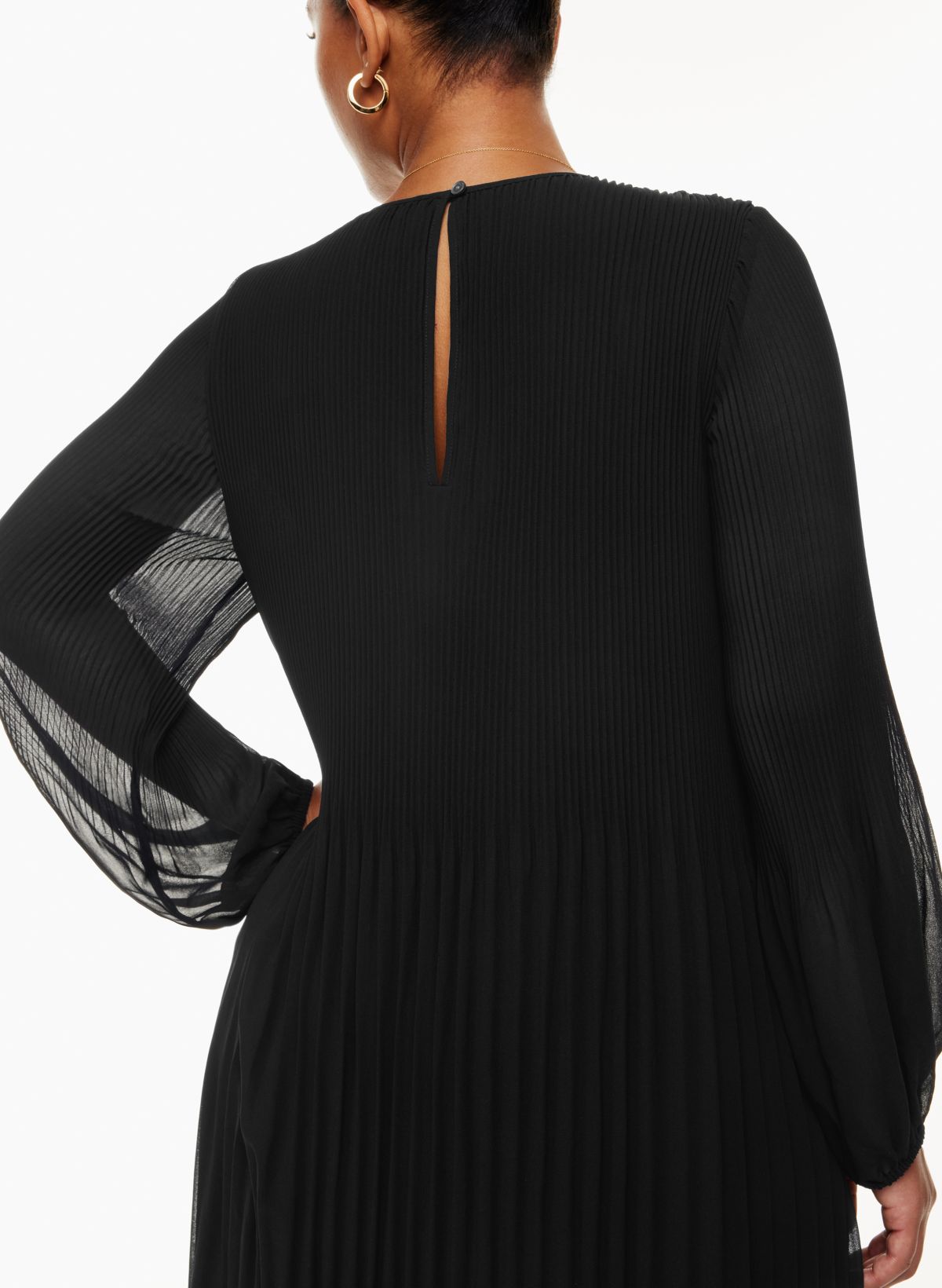 Aritzia pleated outlet dress