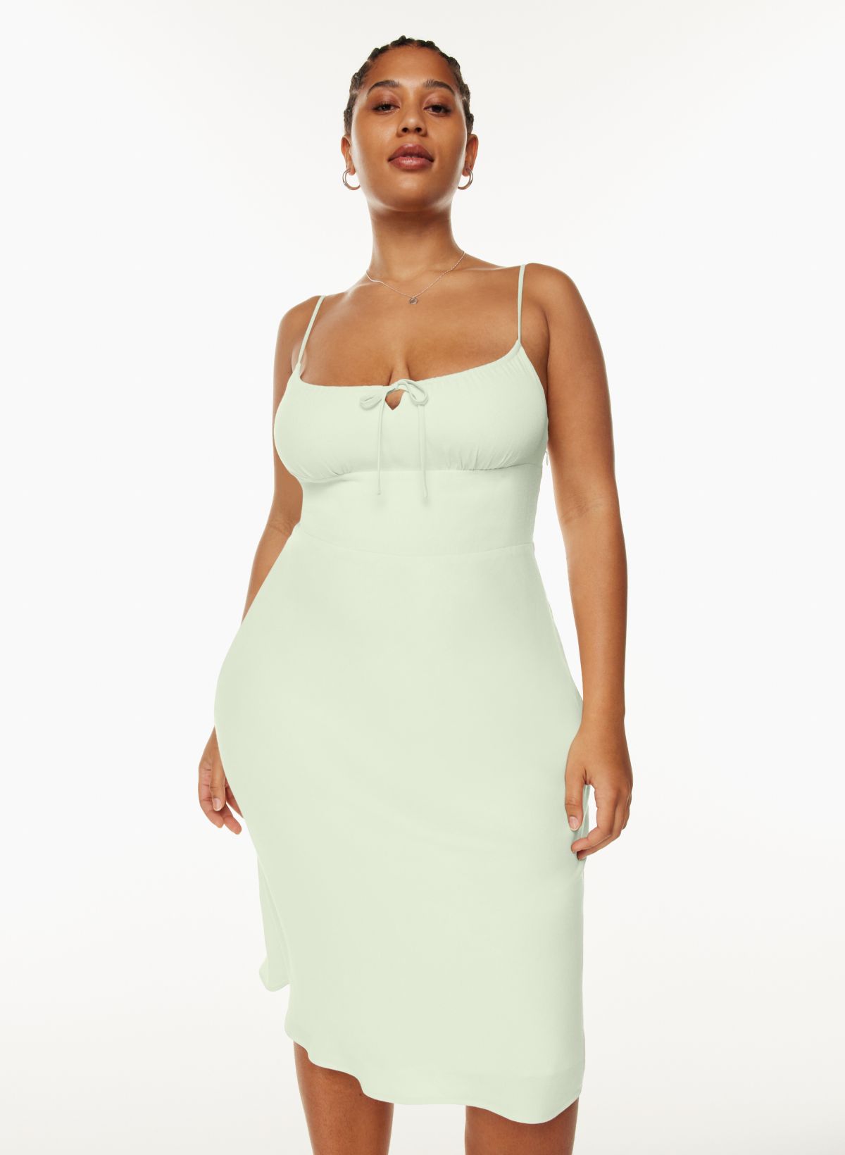 the BEST date night dress for under $100! - Mint Arrow