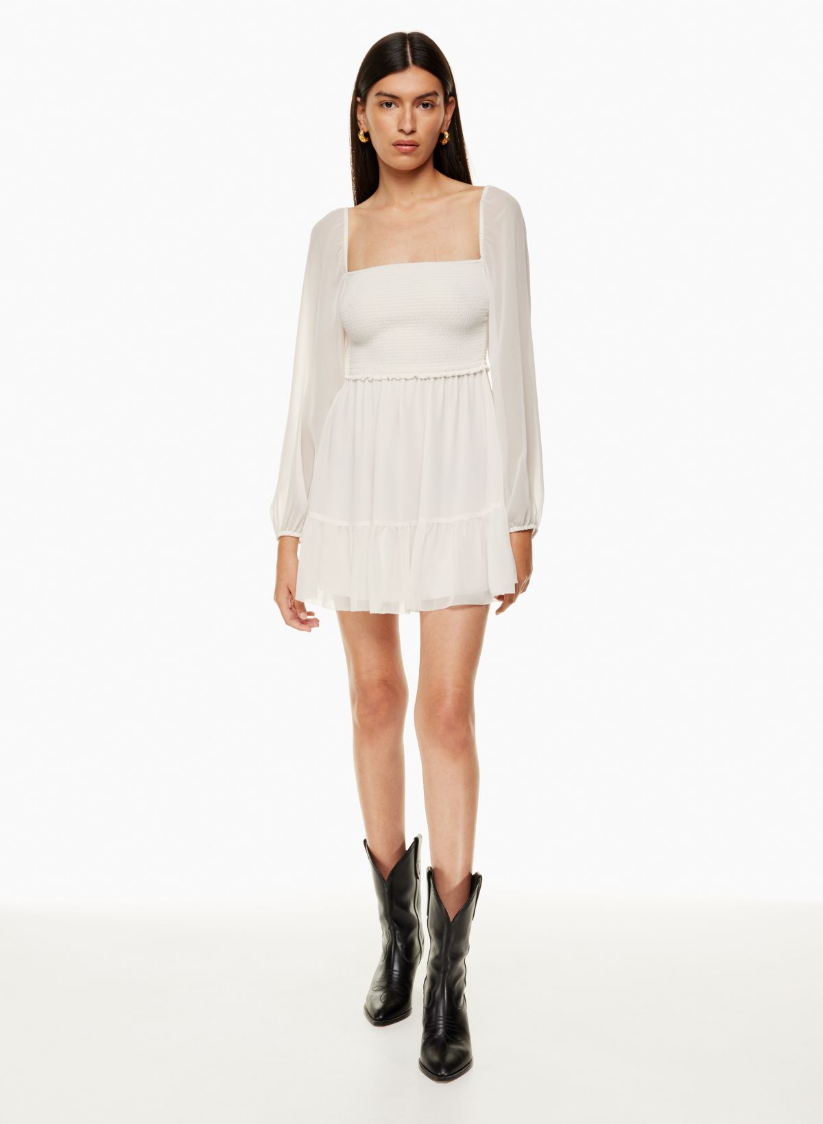 Aritzia store summer dresses