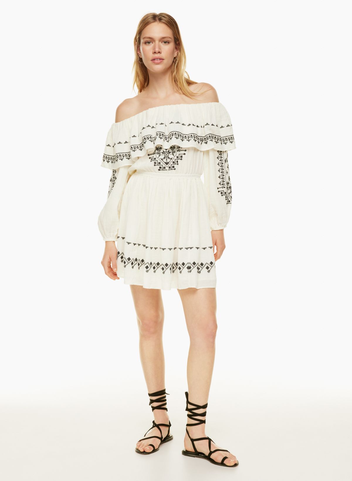 Aritzia off hotsell shoulder dress