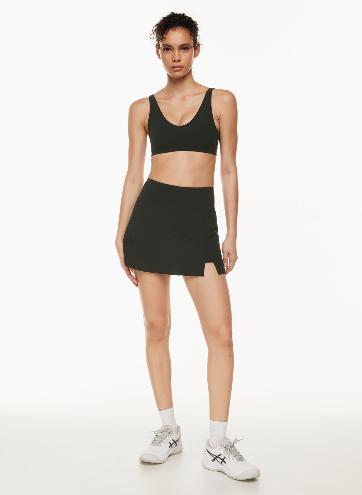 Solid Sports Bra With Pleated Tennis Skirt