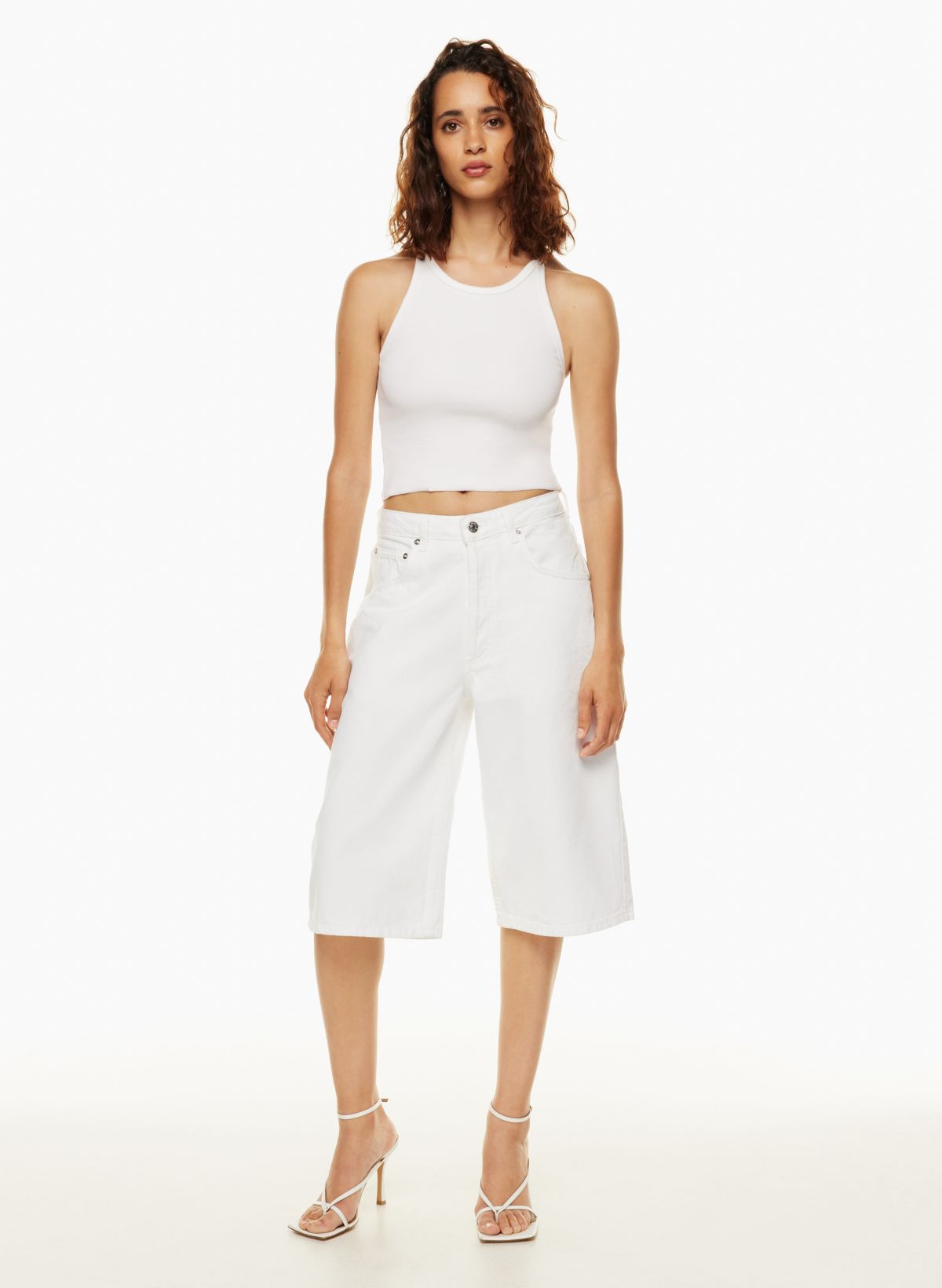 EVERYDAY SCULPT MID WAIST CAPRI