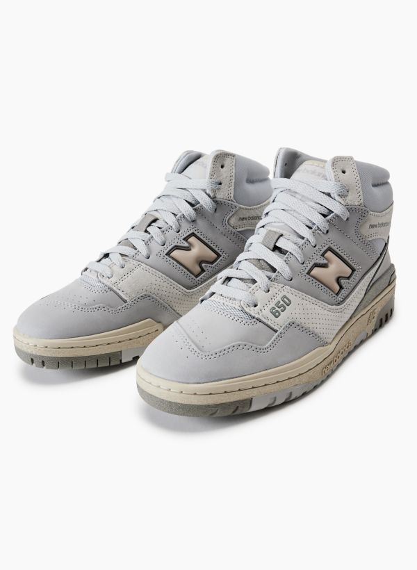 new balance 550 aritzia