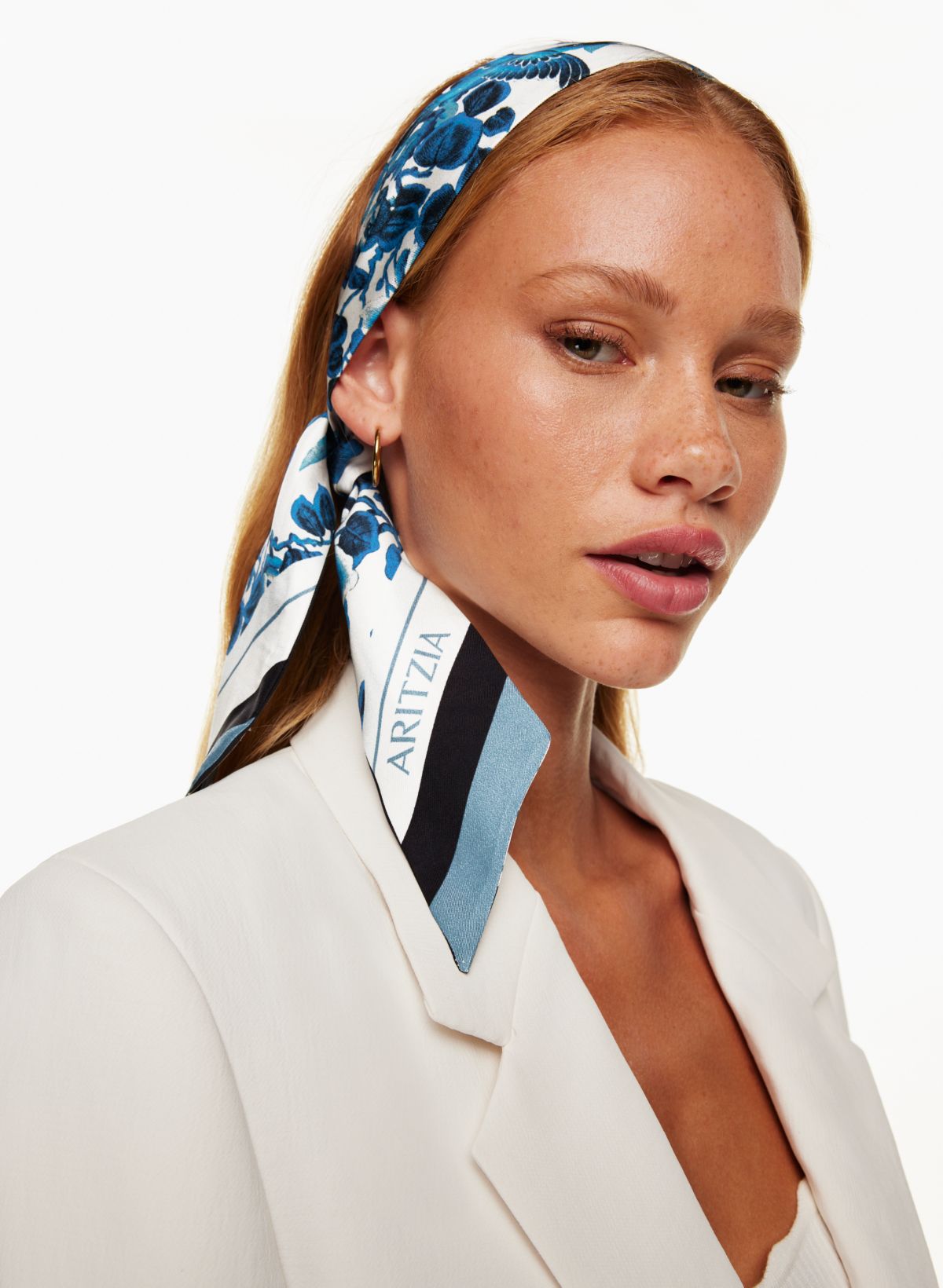 Aritzia POSH TIE SILK SCARF