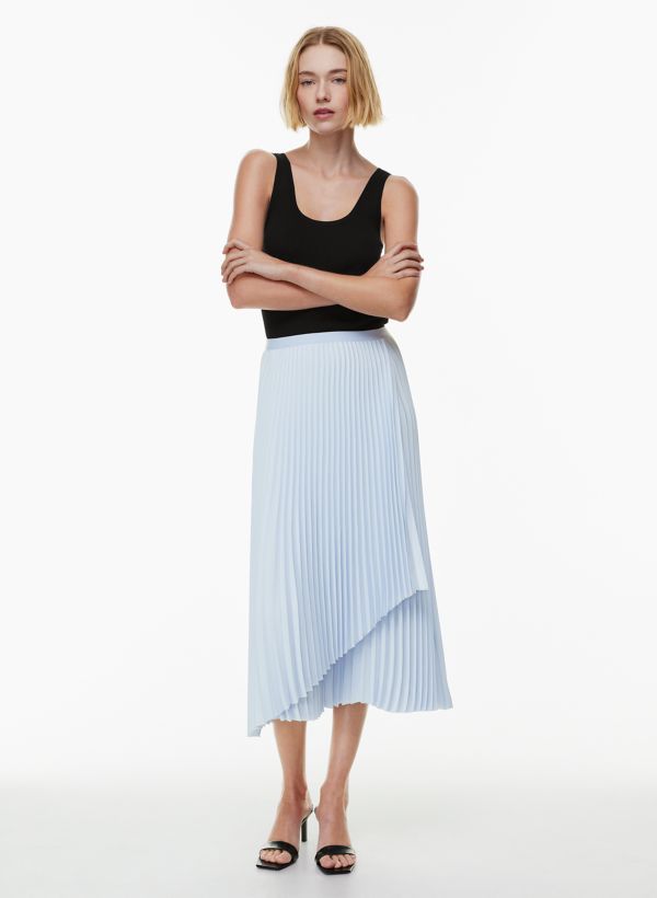 Aritzia pink shop pleated skirt