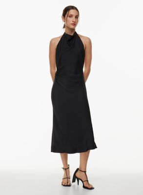 What Shoes to Wear with Black Cocktail Dress