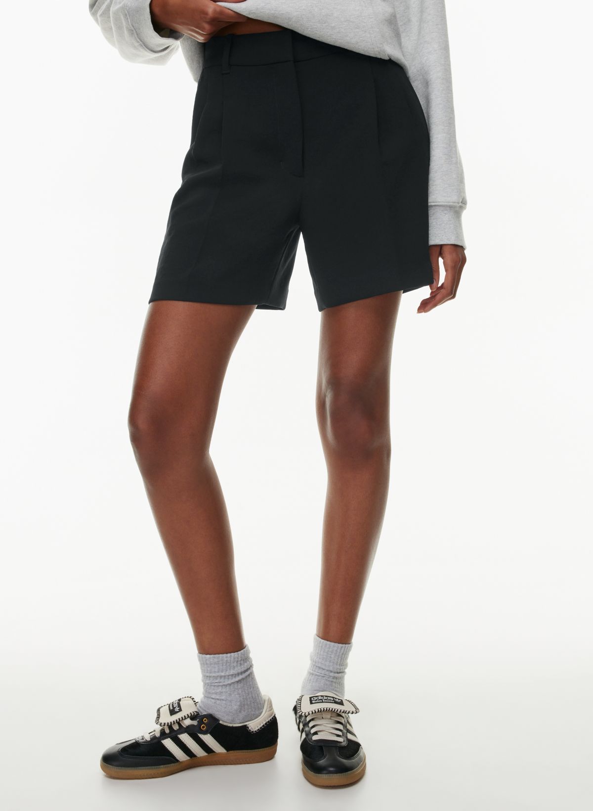 Low Rise Belted Detail Booty Shorts In Black