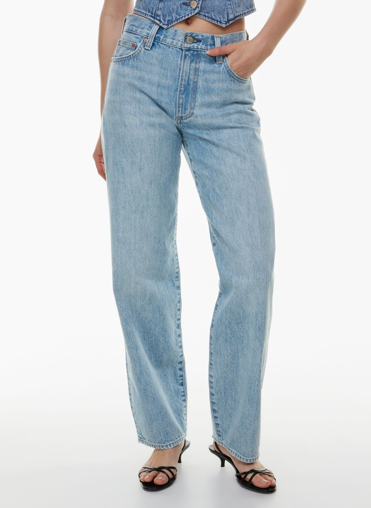 Mid rise hot sale baggy jeans