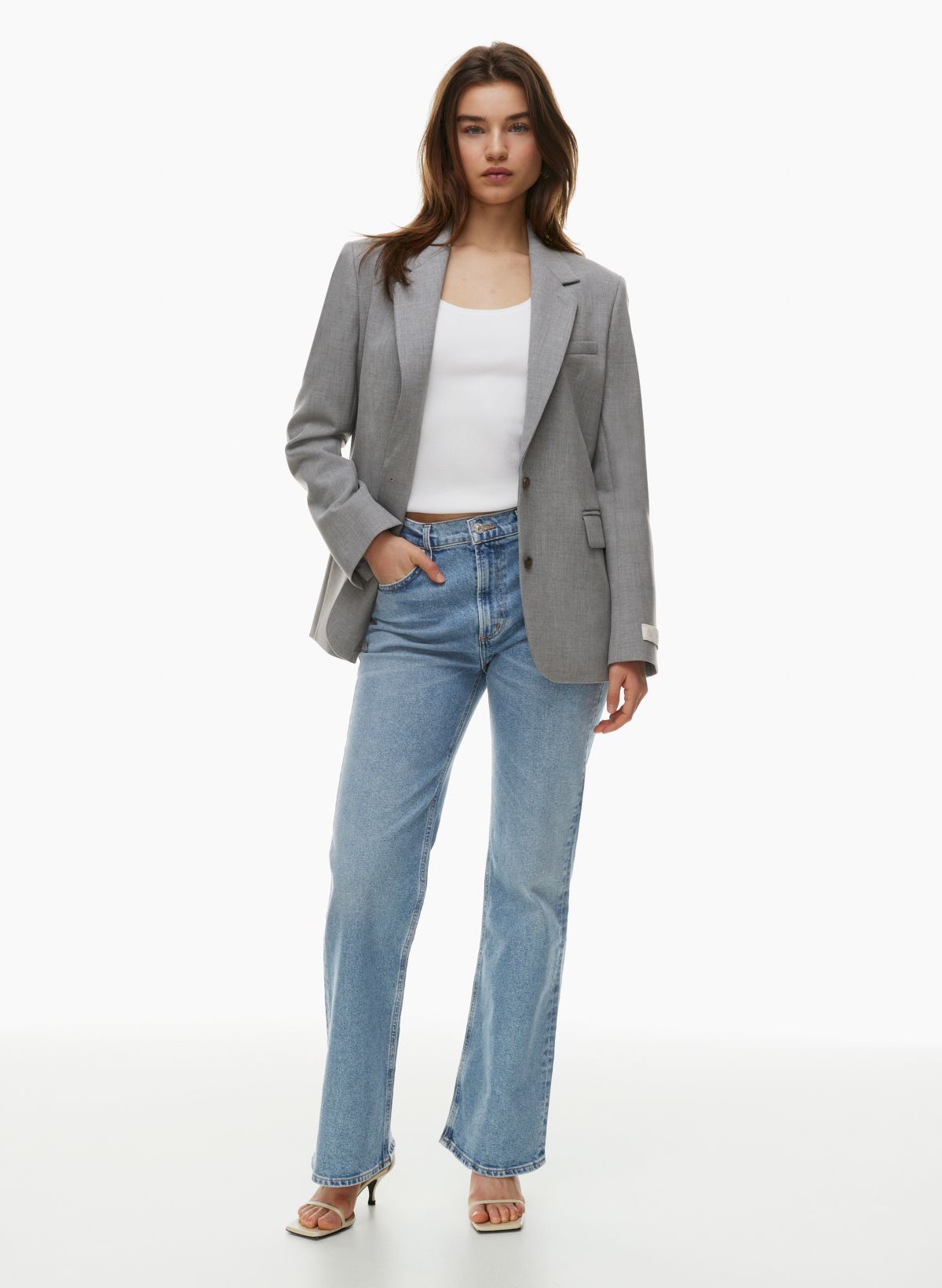 https://aritzia.scene7.com/is/image/Aritzia/s24_98_a06_118806_859_on_a?wid=1200