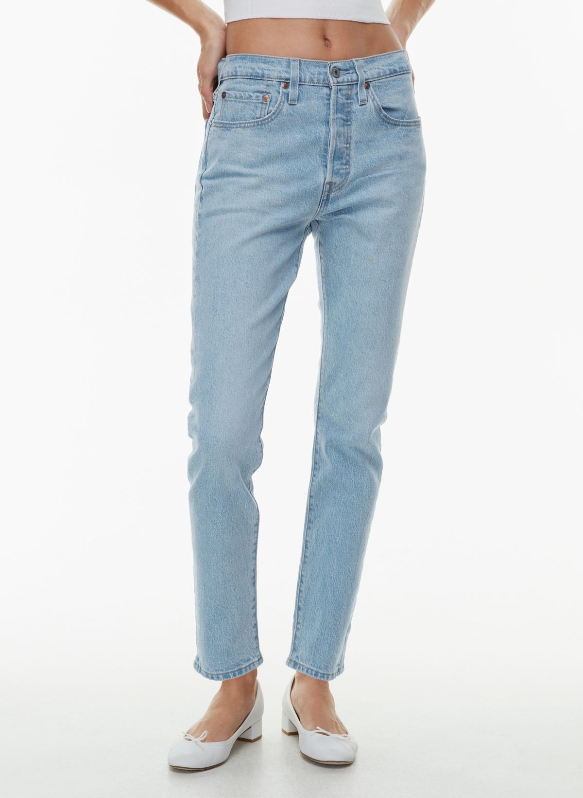 Aritzia on sale 501 skinny