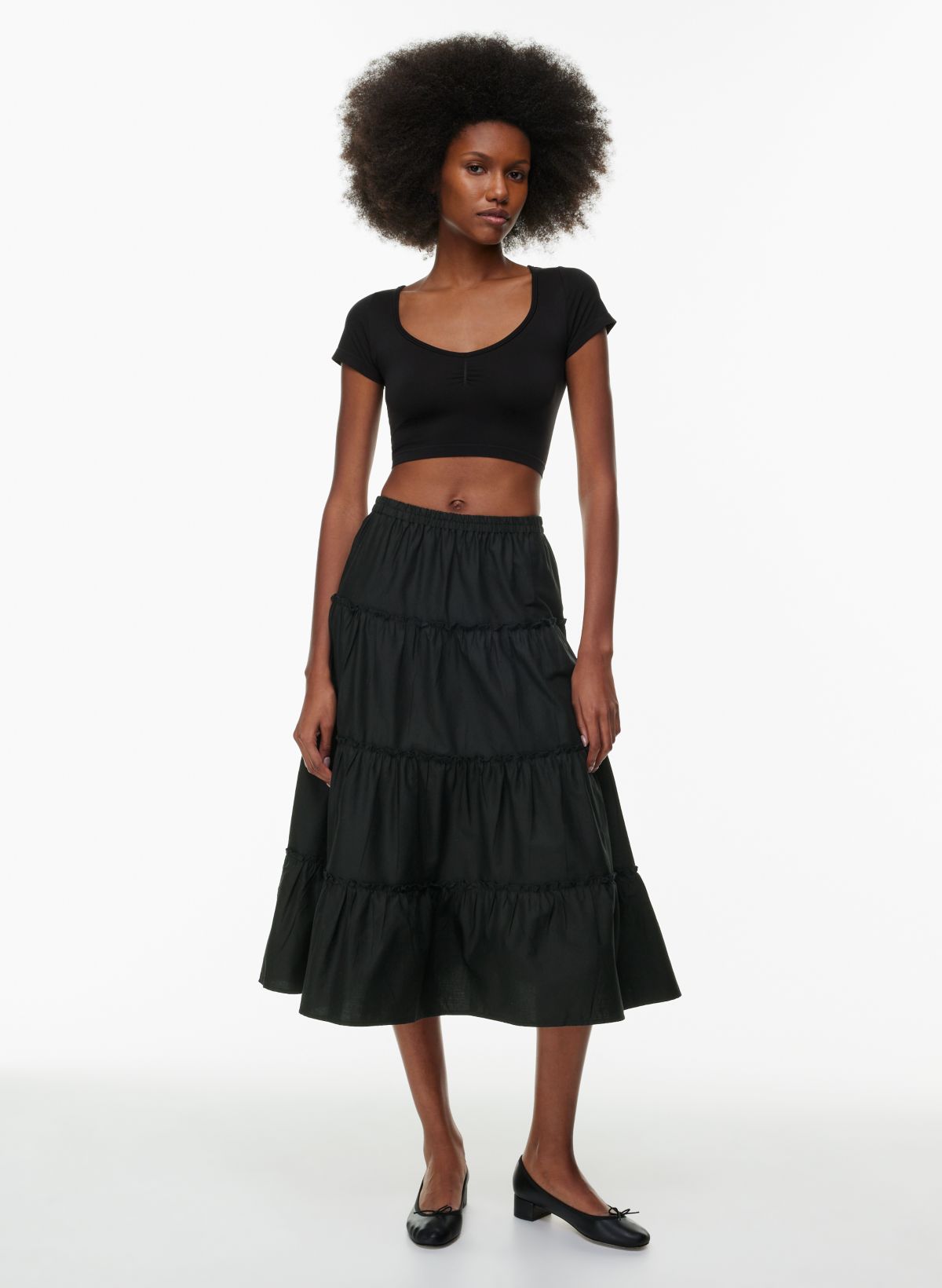 https://aritzia.scene7.com/is/image/Aritzia/s24_99_a01_115291_1274_on_b?wid=1200