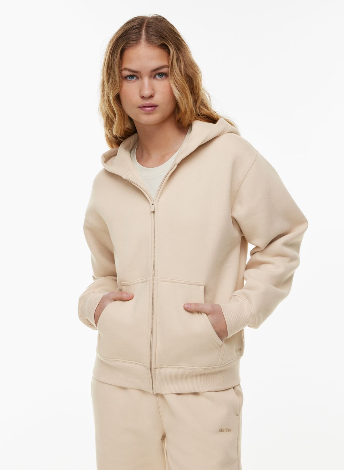 Aritzia zip up discount sweater