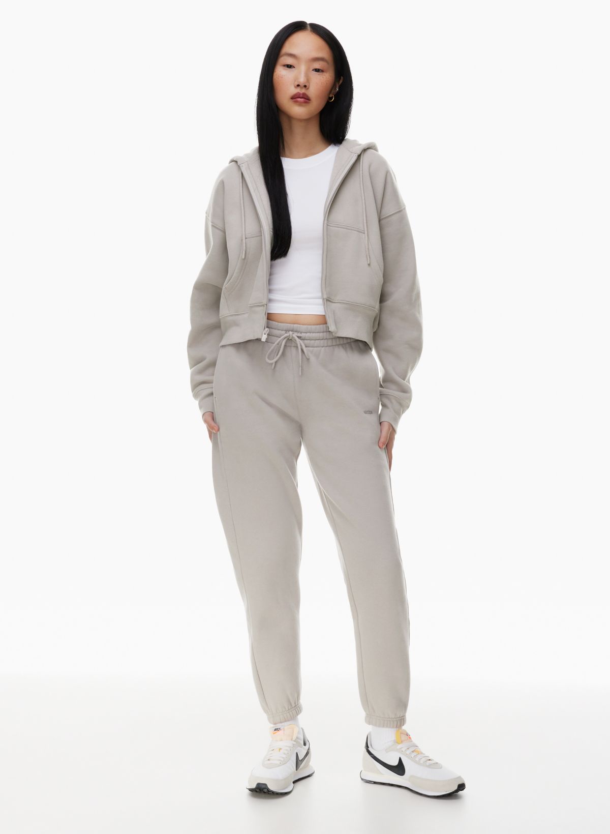 Aritzia best sale slim sweatpant