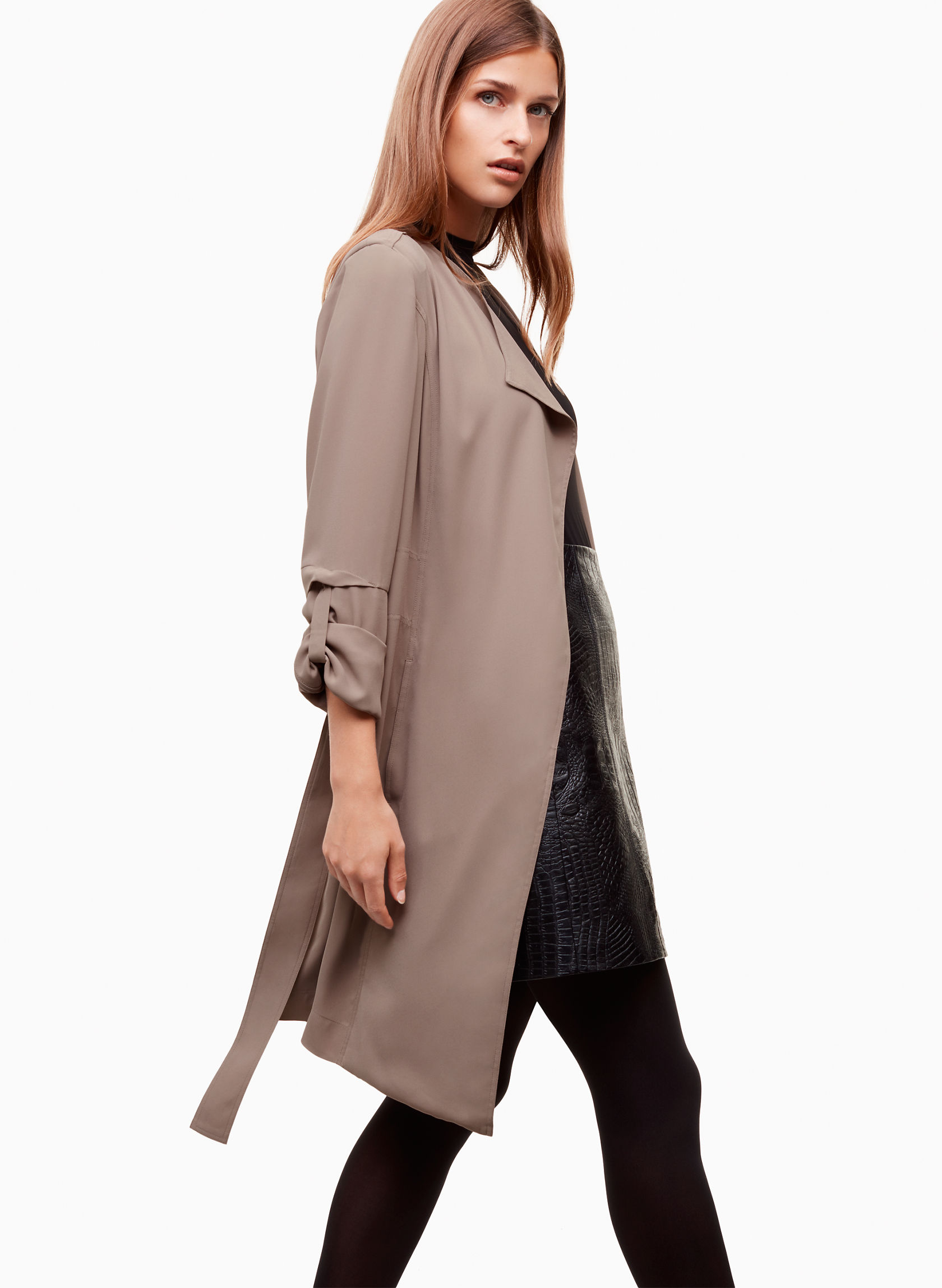 aritzia flowy trench