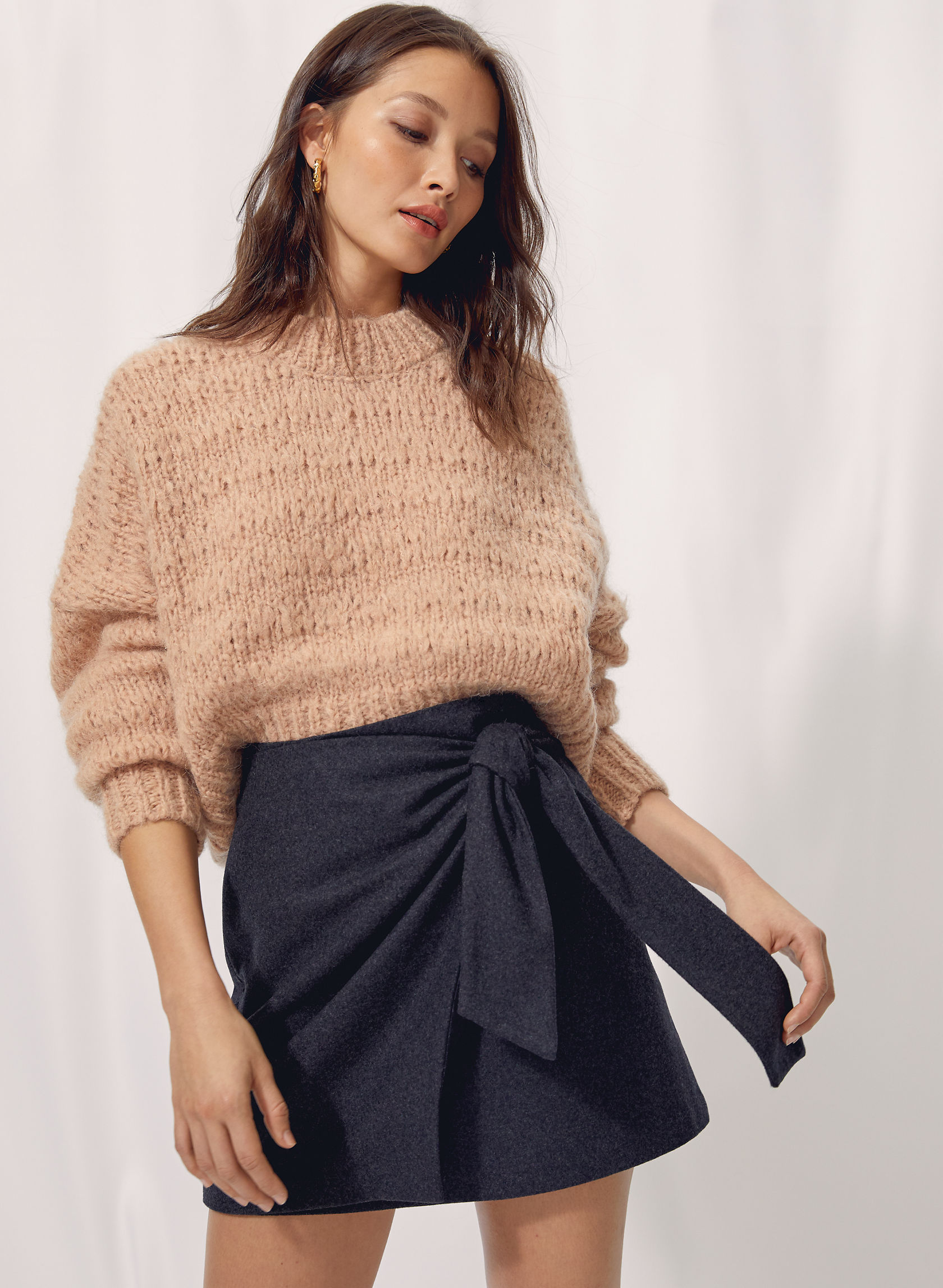 Wilfred NEW WRAP FRONT SKIRT | Aritzia CA