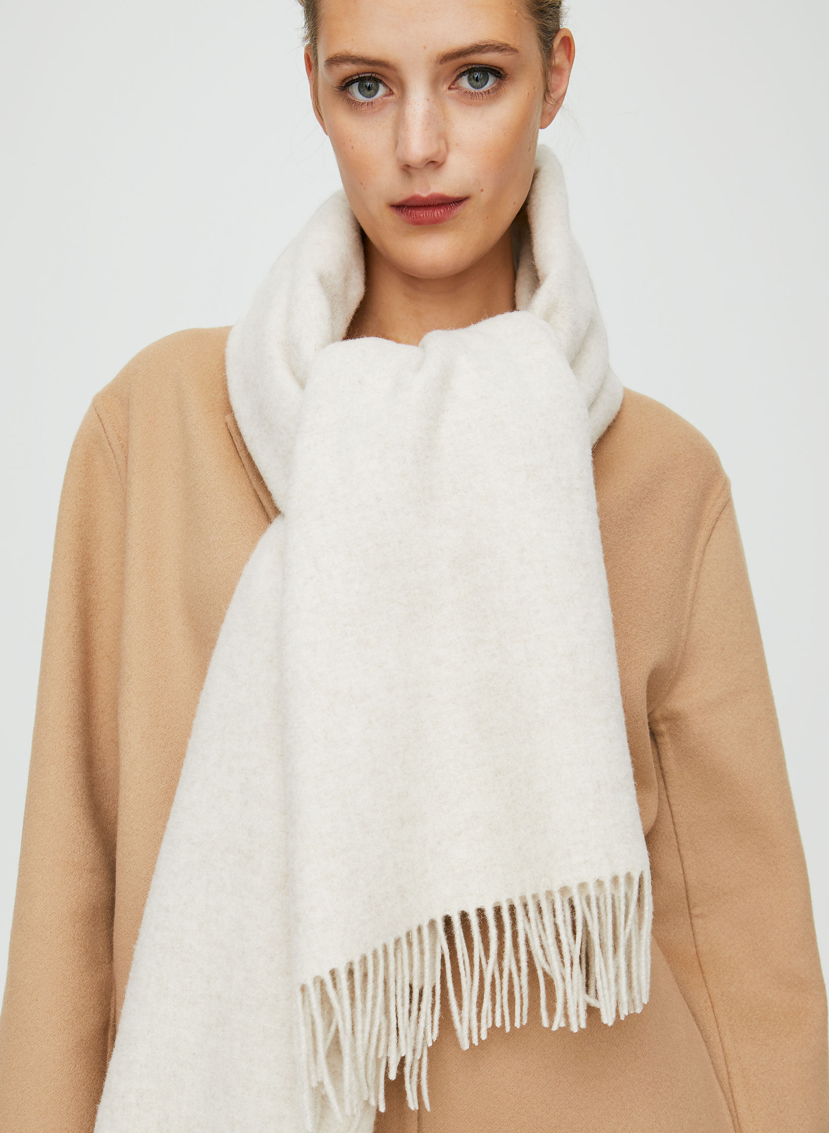 Wilfred THE CLASSIC WOOL SCARF | Aritzia US