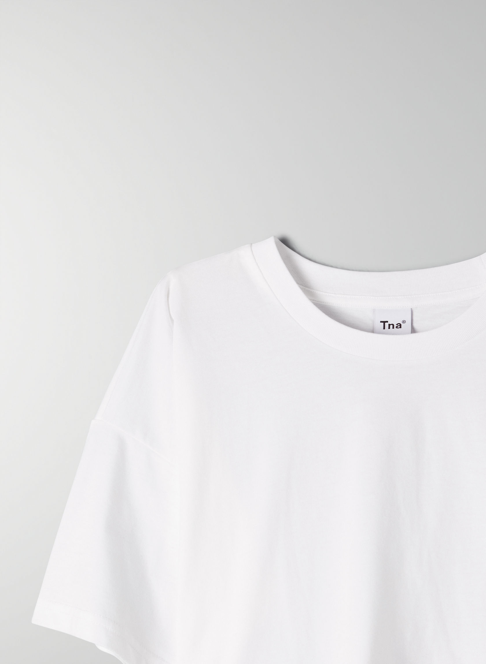 laid back t shirt aritzia