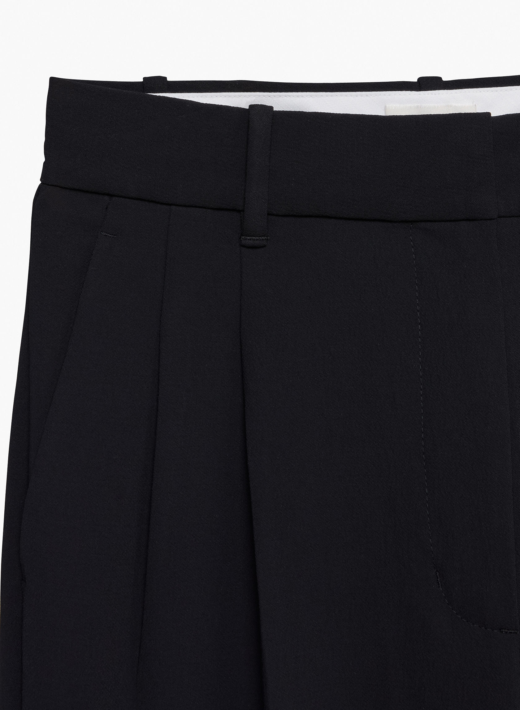 aritzia effortless trouser