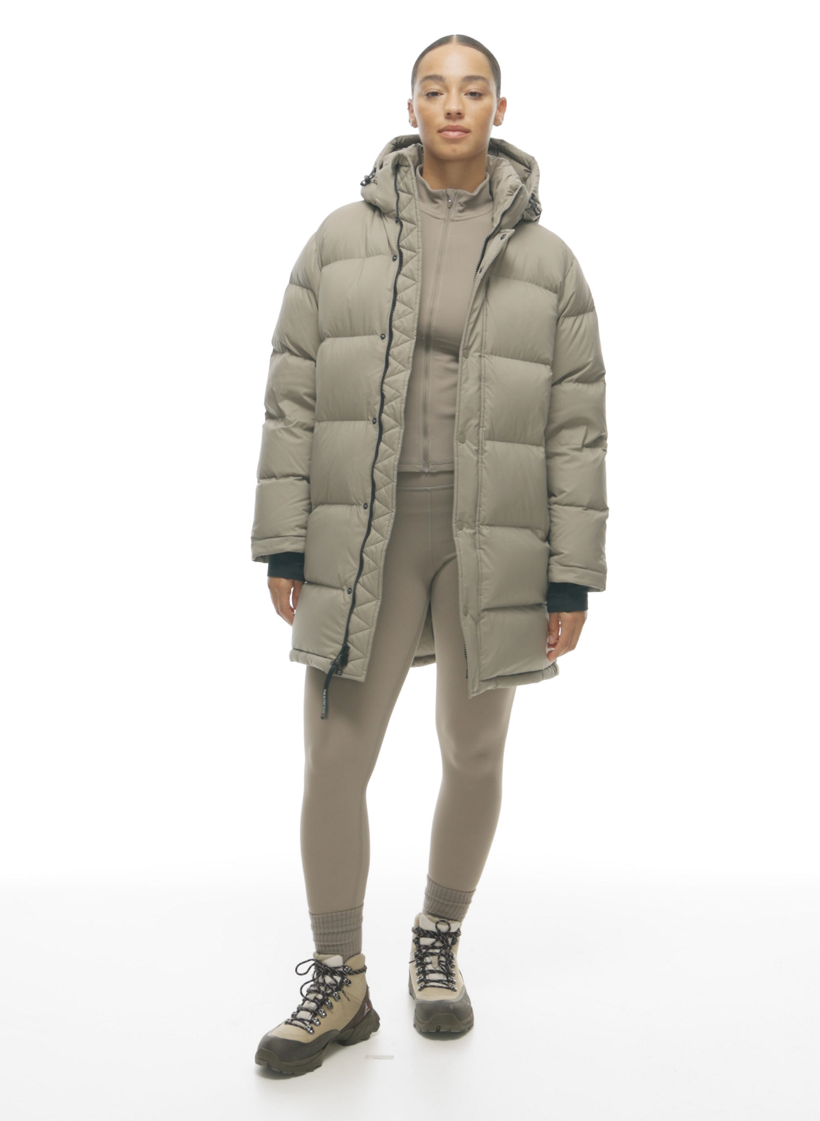 THE SUPER PUFF™ MID - cliMATTE™ Japanese ripstop mid-length goose down puffer jacket