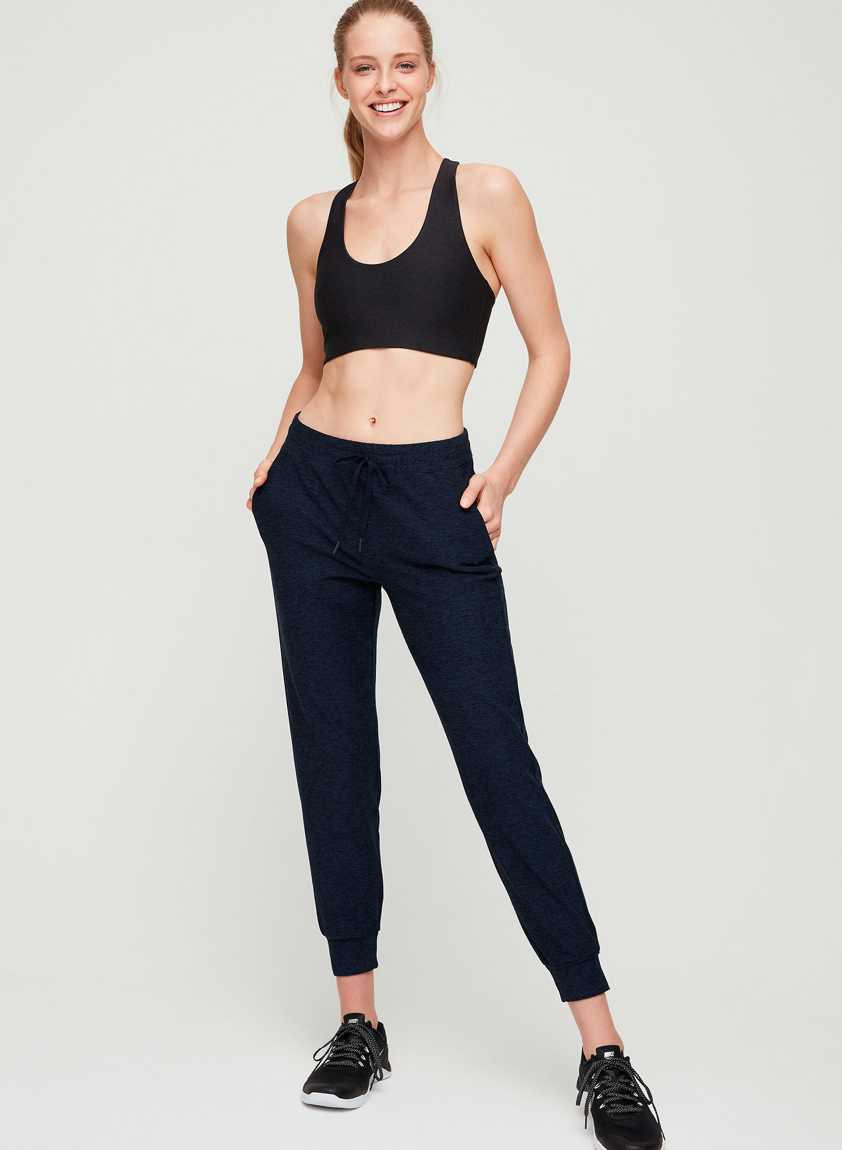 aritzia speed jogger