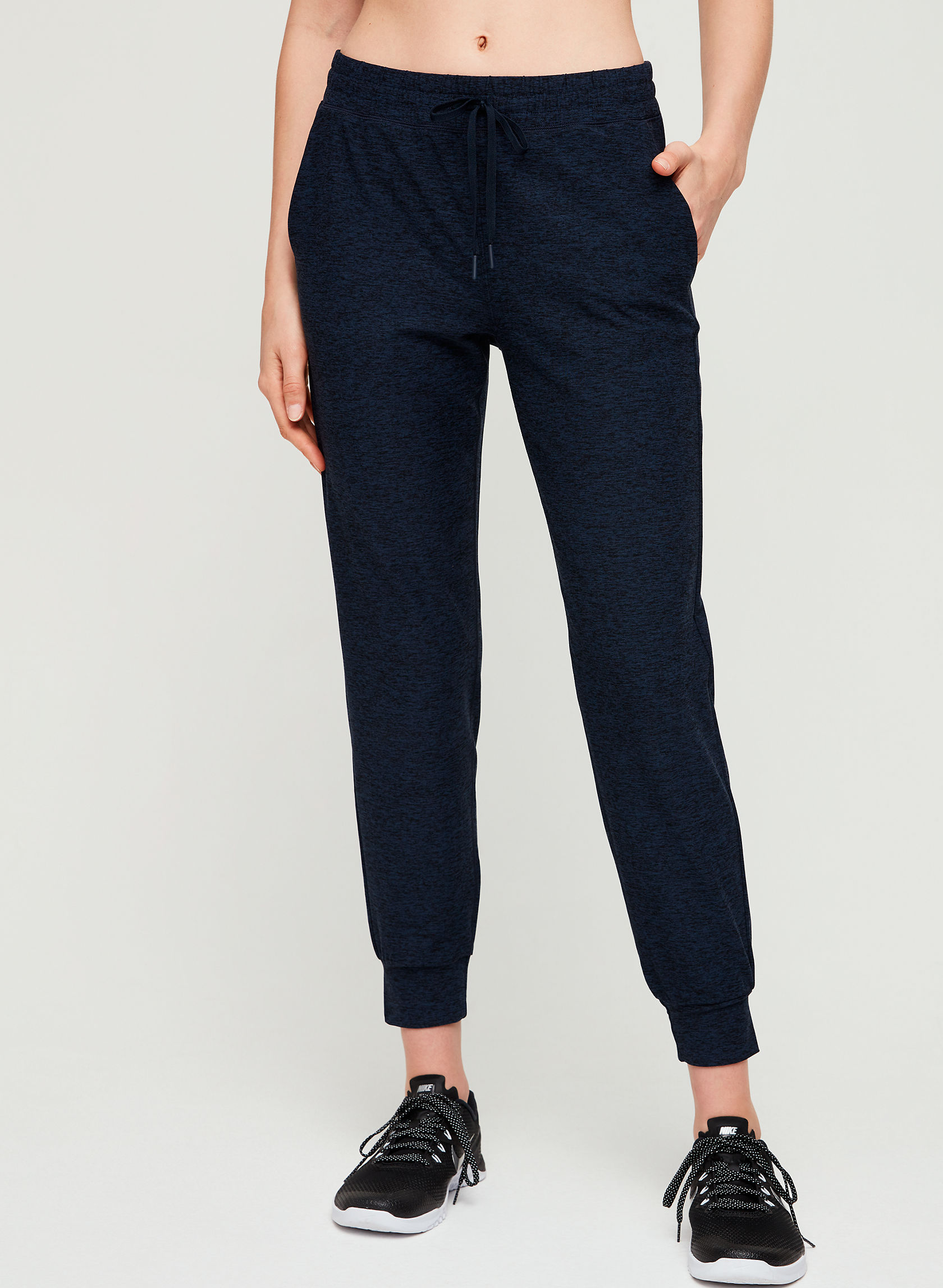 aritzia speed jogger