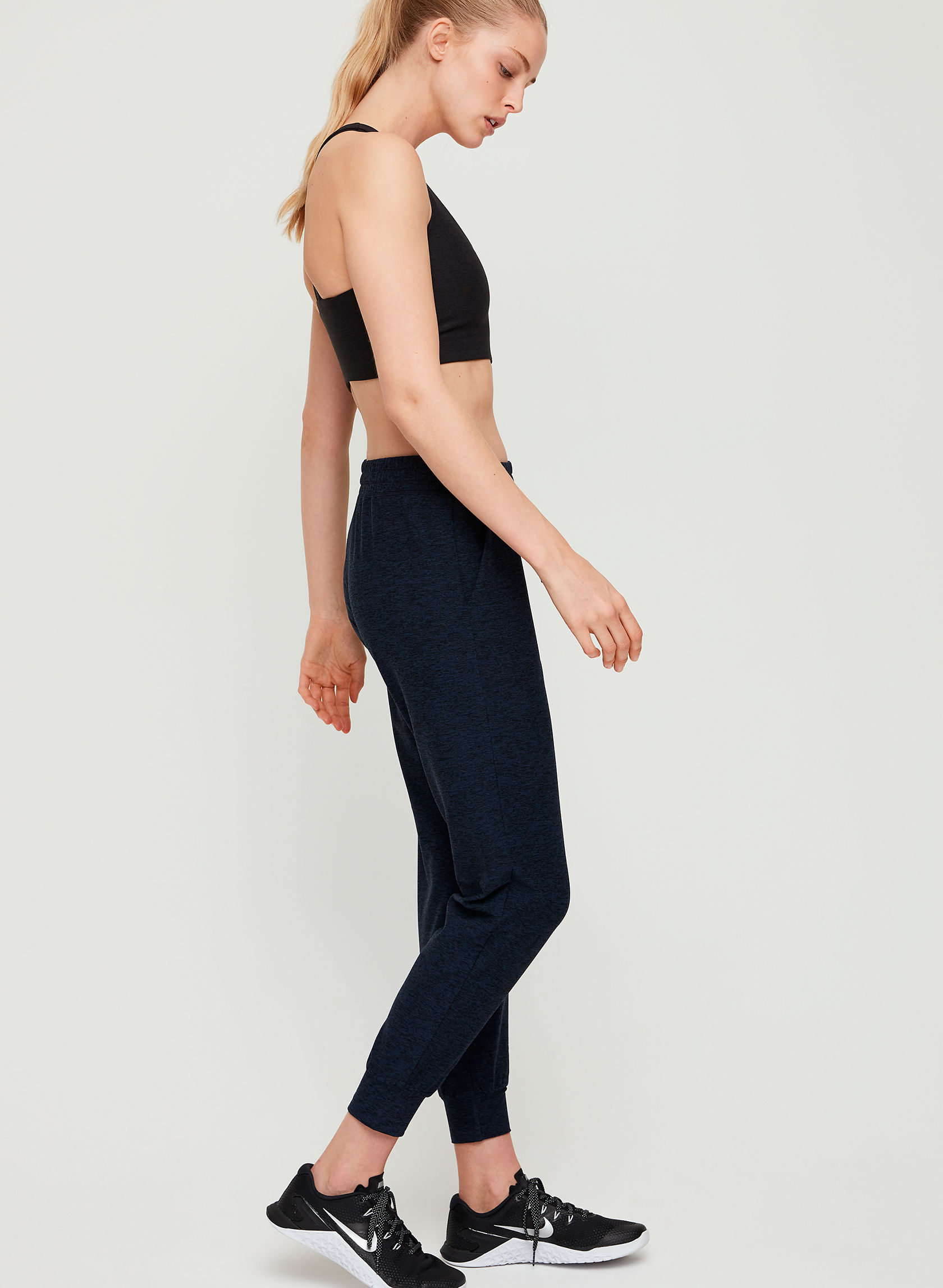 aritzia speed jogger