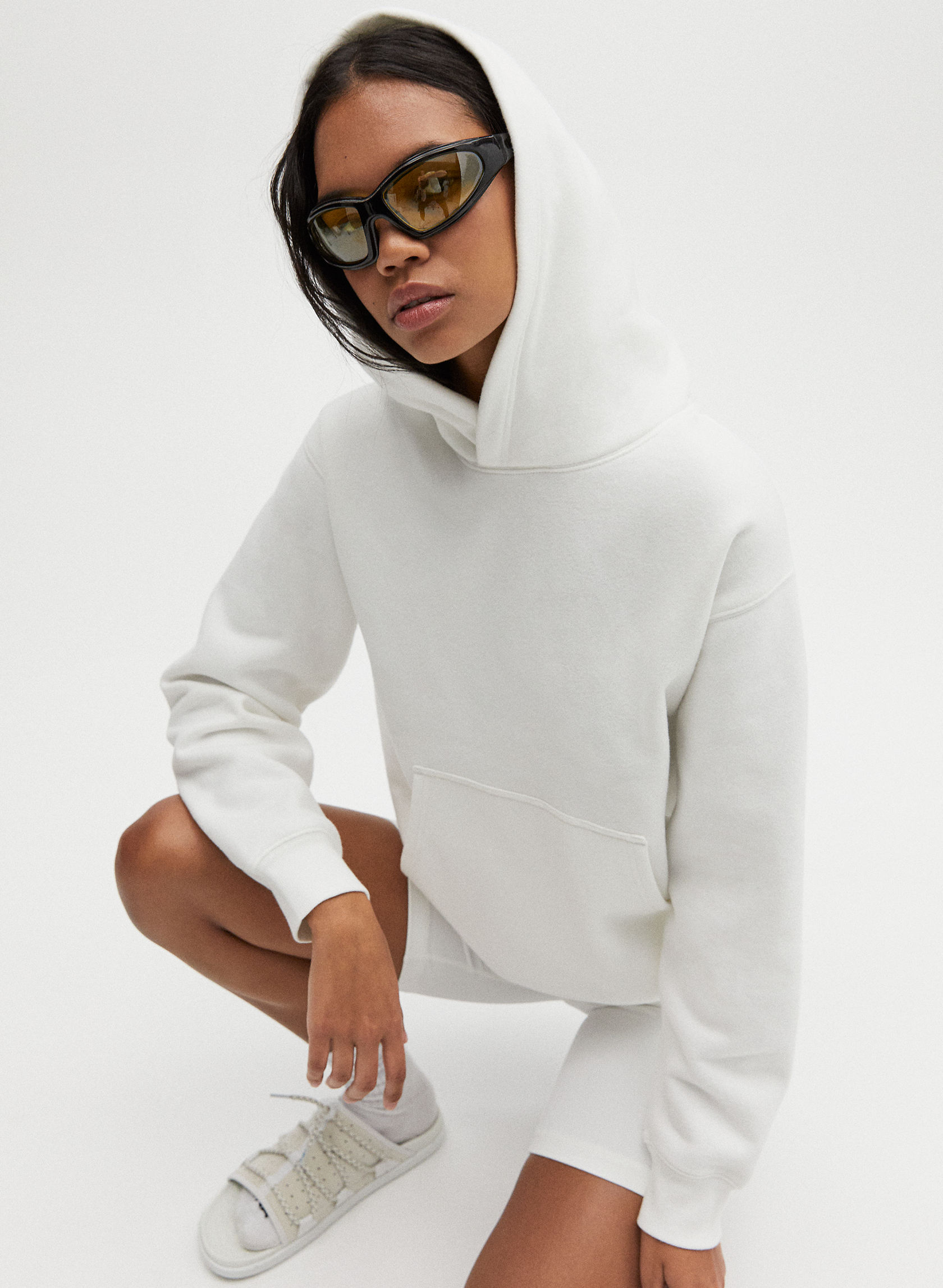 Tna THE PERFECT HOODIE | Aritzia CA