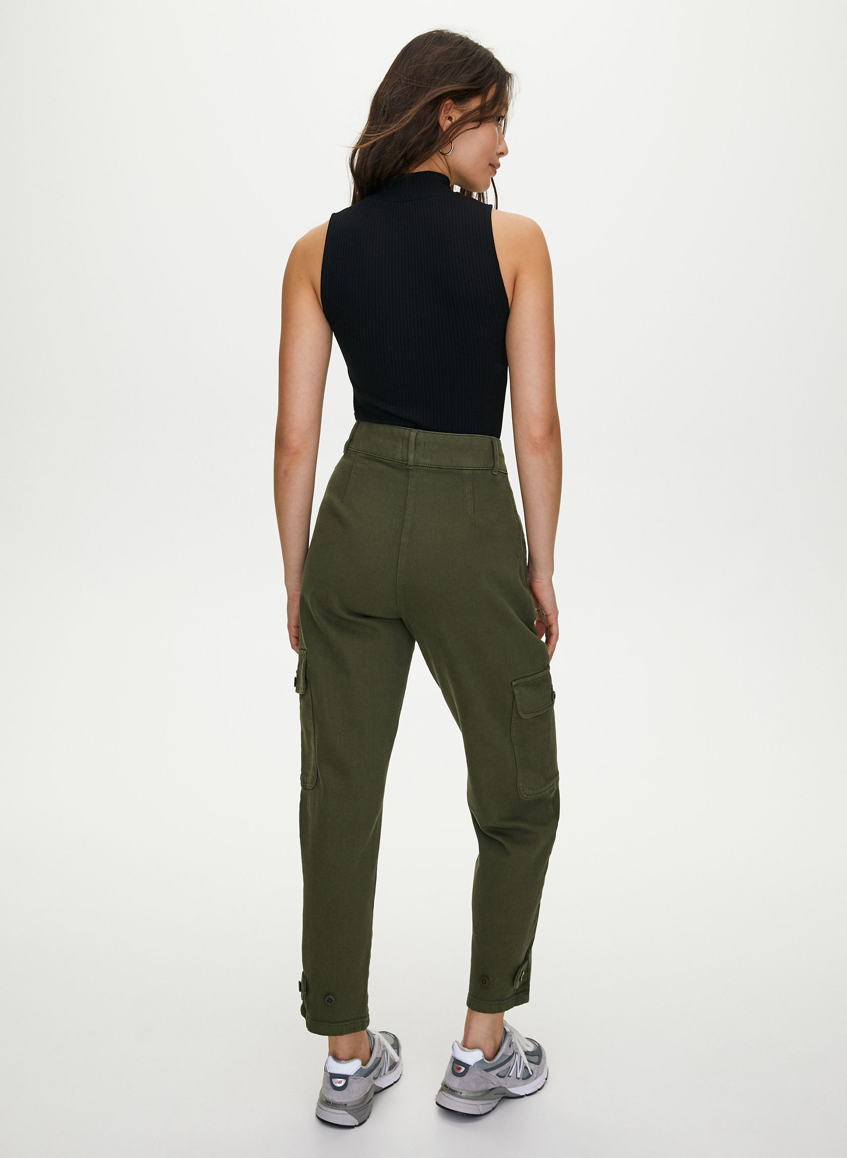 aritzia cargo sweatpants