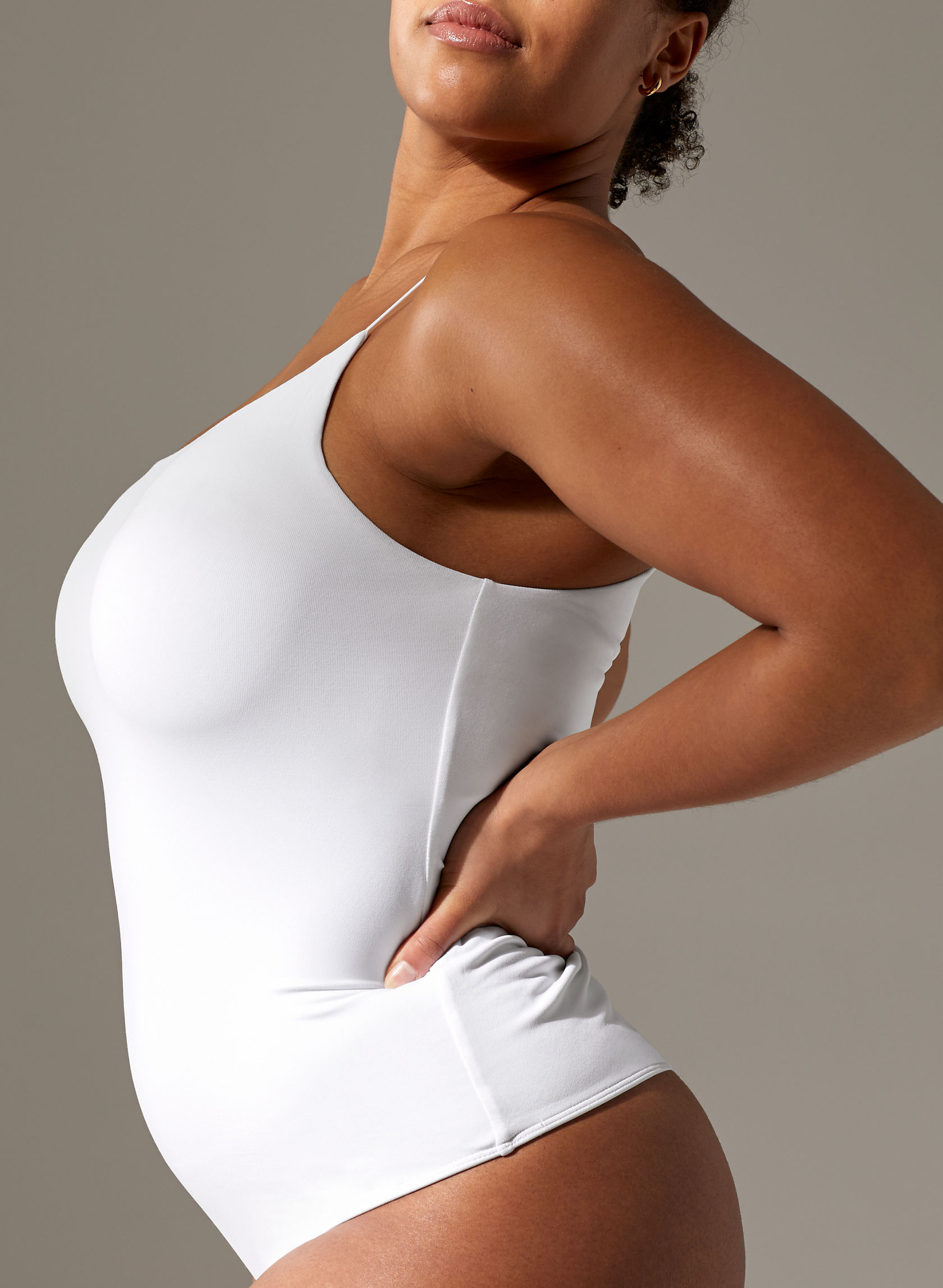 Babaton CONTOUR ONESHOULDER BODYSUIT Aritzia INTL